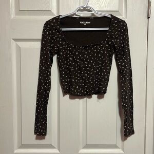 Long sleeve floral top